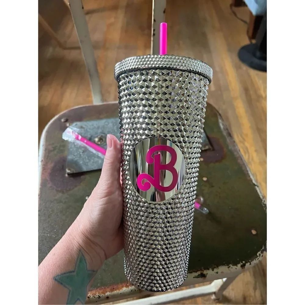 Silver Studded 24 oz Tumbler with Reusable Straws